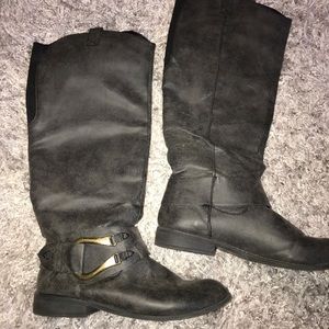 Beautiful tall boots